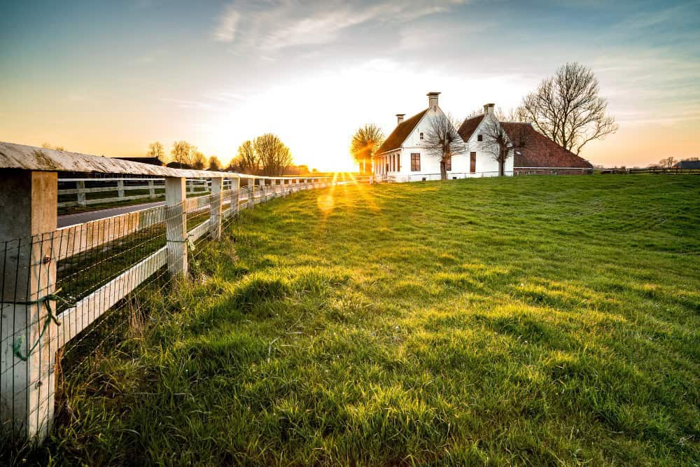 Idee Diksmuide waarschuwt inzake fermettetaks voor fiscale klap op hoeves en zonevreemde woningen