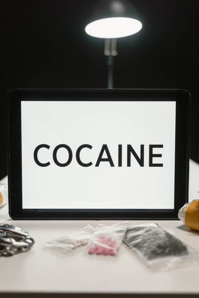 Verborgen compartimenten leiden naar drugsnetwerk tussen België en Frankrijk