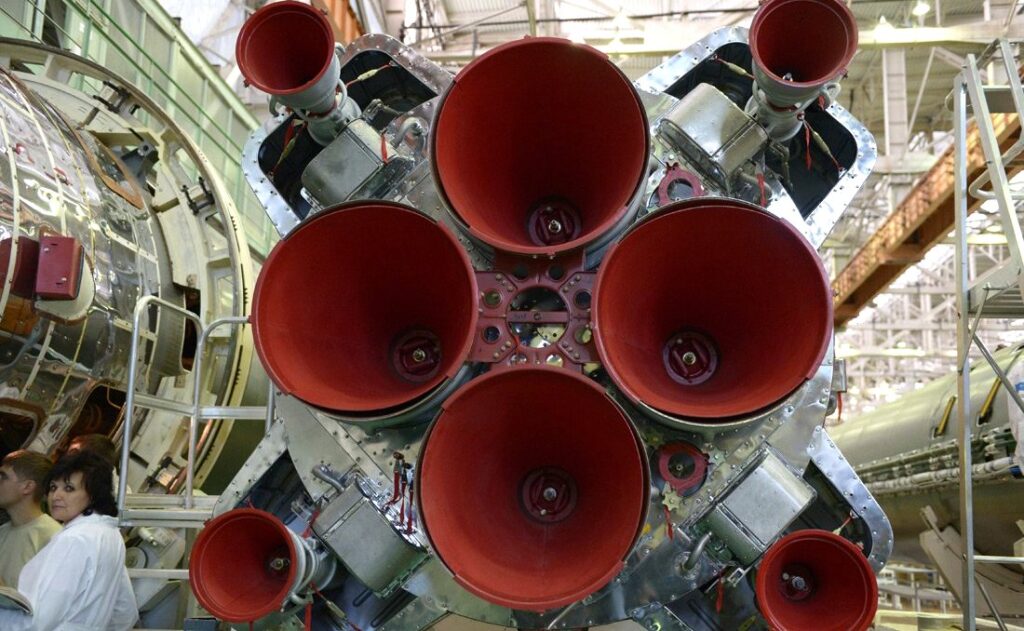 Oekraïense Flamingo-raketten treffen ruimtevaartfabriek in Samara die Russische satellietcommunicatie ondersteunt