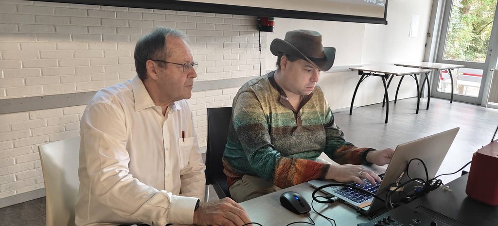 Dennie Declercq waarschuwt voor digitale uitsluiting: ‘Een website die verwarring veroorzaakt, kan voor iemand met autisme een onoverkomelijke drempel worden’